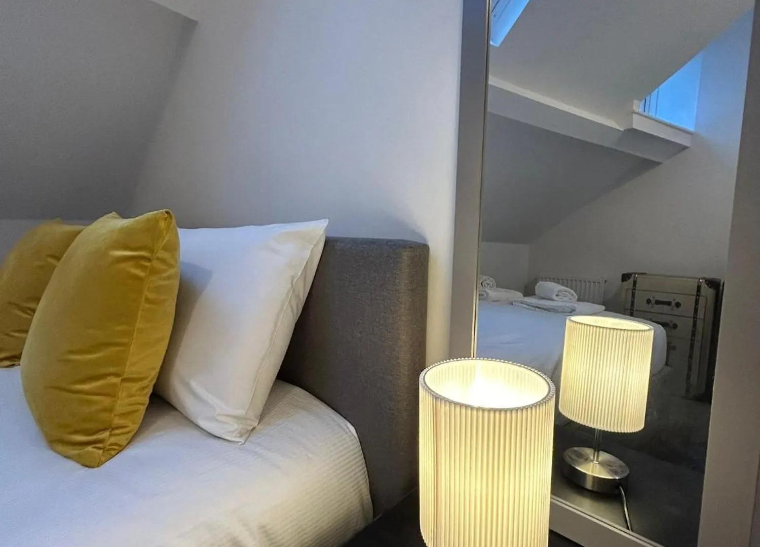 Luxury 2 Bed Apartment With City Wall Views Йорк